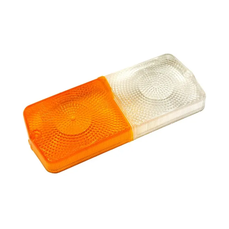Side light lens VPM3672 Vapormatic Ford Finis: 83960358
Ford New Holland: E4NN13K301AB
Massey Ferguson: 3310292M91
Ford Finis