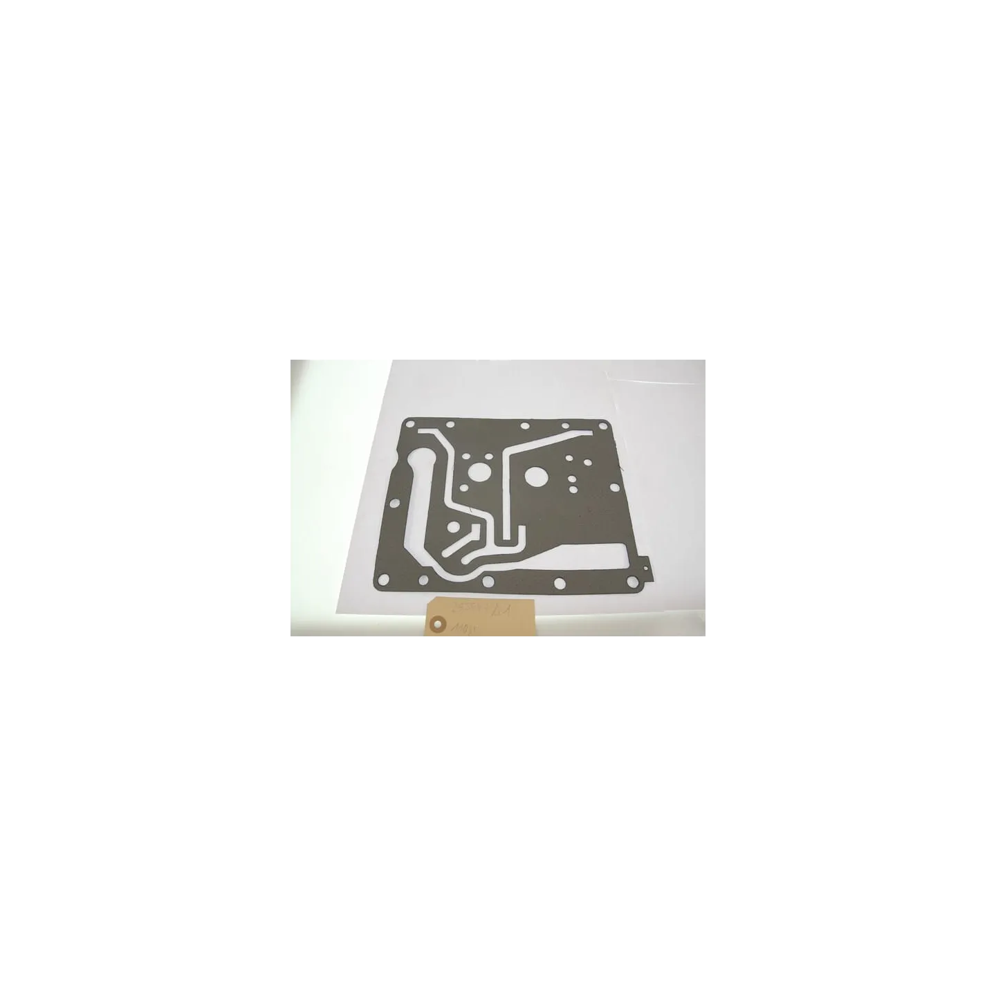 Hydraulic pump gasket VPK1613 Vapormatic Case International: 253547A1
Case New Holland: 253547A1
McCormick: 253547A1
Case Int