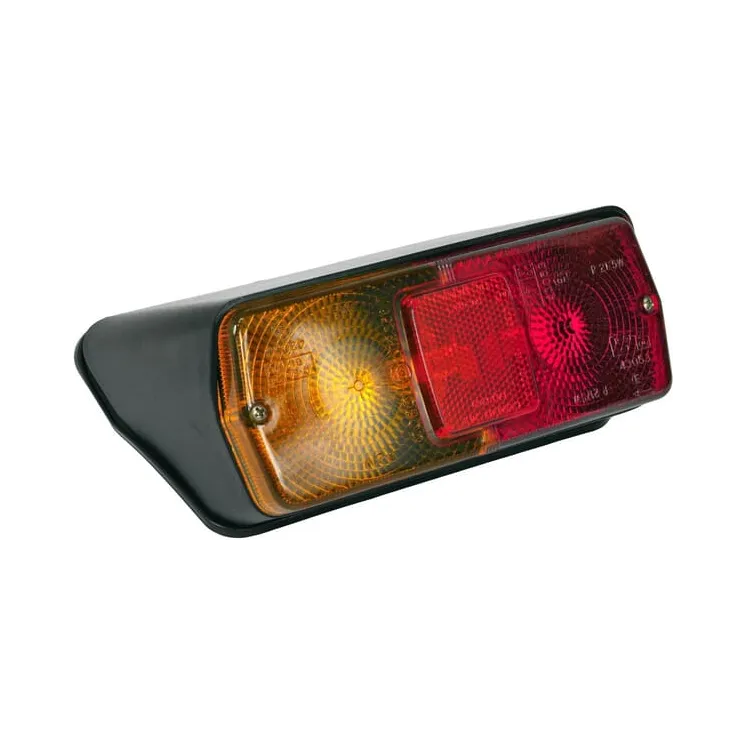Rear light RH VPM3674 Vapormatic Ford Finis: 83960359
Ford New Holland: E4NN13N465AB
Ford Finis: 83952160
Ford New Holland: E