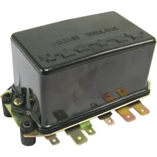 Vadības bloks VPF3006 Vapormatic A & I: A-D0NN10505A
Ford Finis: 81824174
Ford Finis: 83974894
Ford New Holland: D0NN10505B