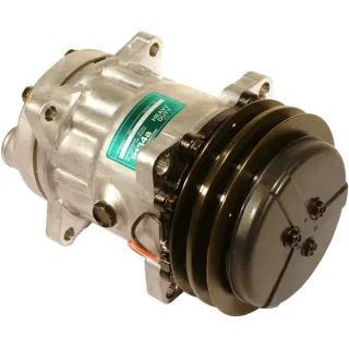 Airco compressor VPM9517 Vapormatic A & I: A-3782613M2
Claas: 3157920
Massey Ferguson: 3782613M2
Massey Ferguson: 3712528M2