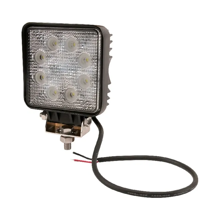 Darba gaismas LED, 24W, 1920lm, kvadrātveida, 10/30V, 128x45x110mm, plūdi, 8 LED, LA15025 gopart 1400492460 LA15023 LA491560110G