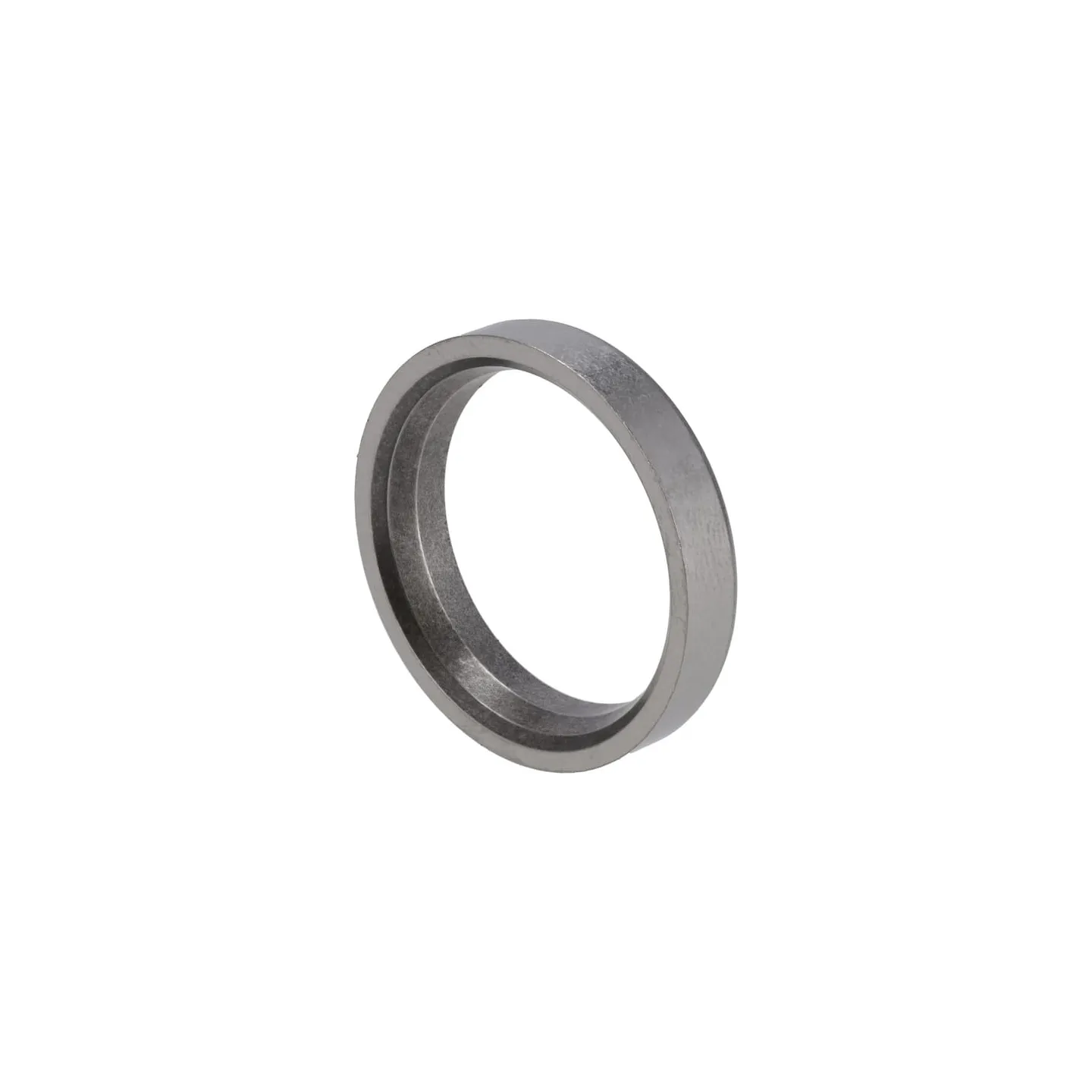 Valve seat insert  04900631 DEUTZ