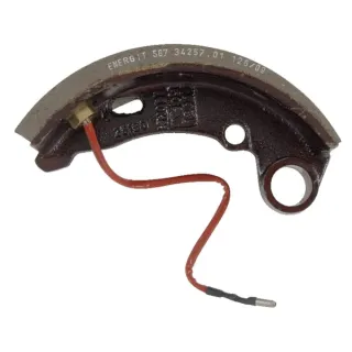 Foot brake shoe  246100150300 Fendt (AGCO)
