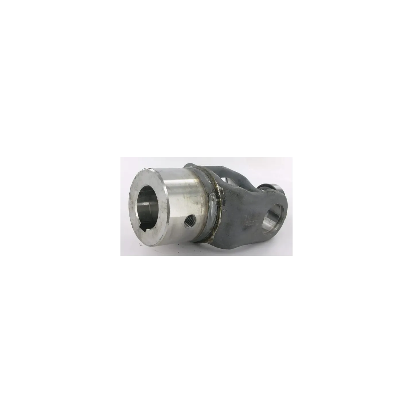 Ārējais jūgs - P580 40mm urbums un 3624311M Walterscheid
