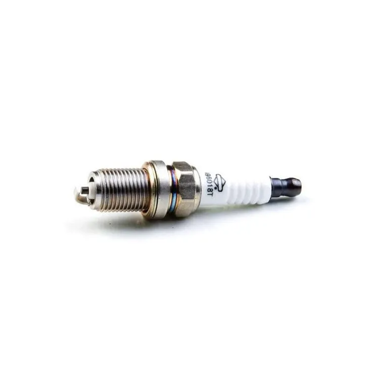 F6TC spark plug  798615 Briggs & Stratton 797235